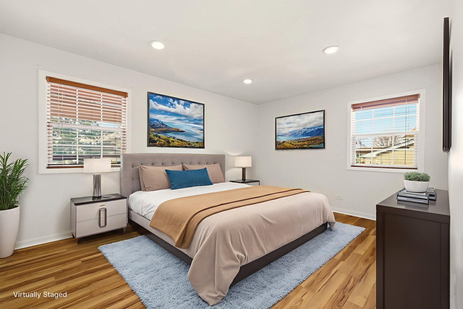 1432 Mitchell Trail, Elk Grove Village, IL 60007