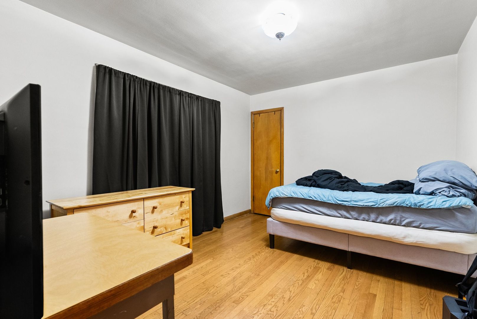 6332 N Mobile Avenue, Chicago, IL 60646