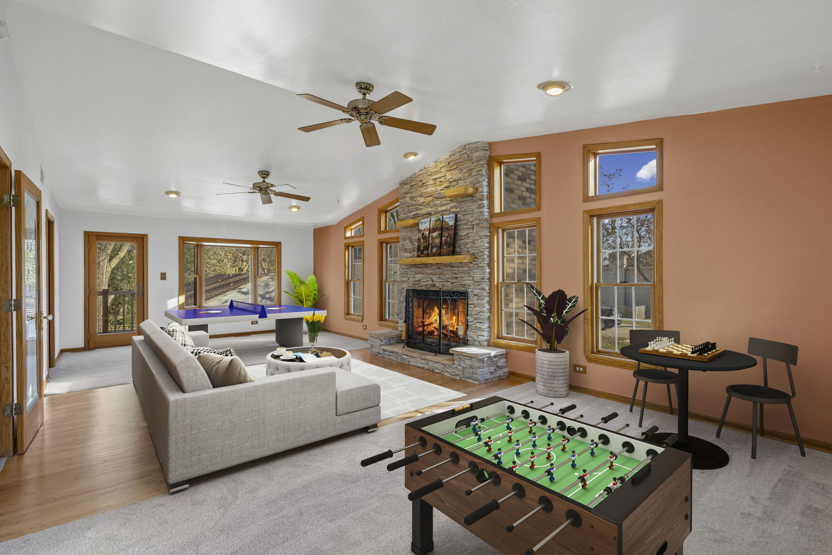 1323 S Roselle Road, Schaumburg, IL 60193