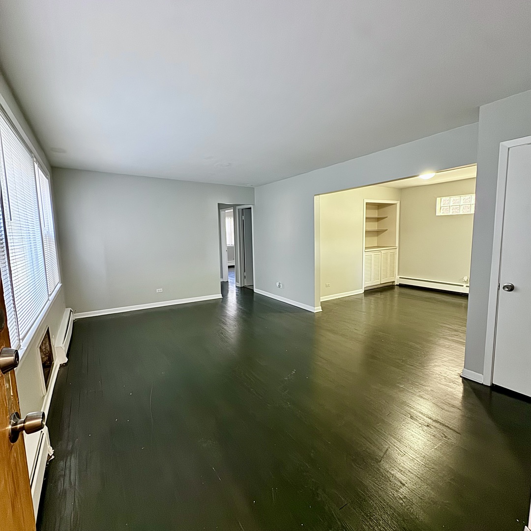 6235 N mozart Street #1, Chicago, IL 60659