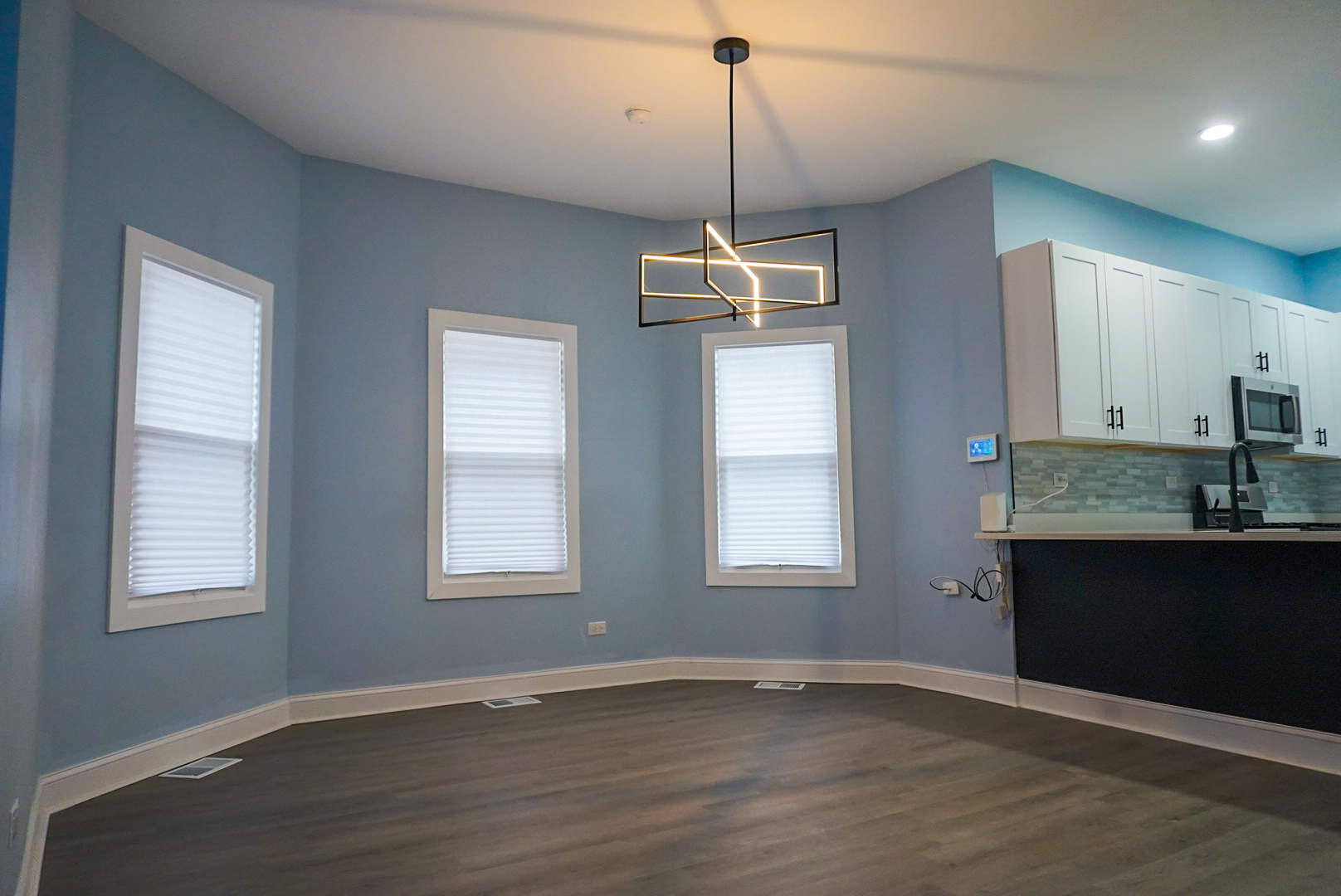 320 N Menard Avenue, Chicago, IL 60644