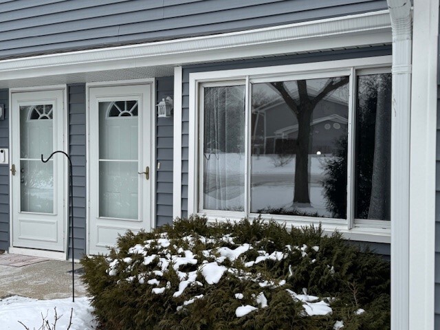 34016 N White Oak Lane #34016, Gurnee, IL 60031