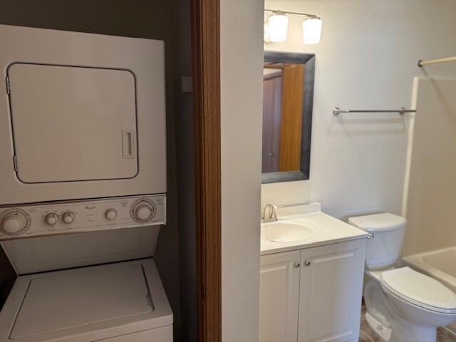 34016 N White Oak Lane #34016, Gurnee, IL 60031