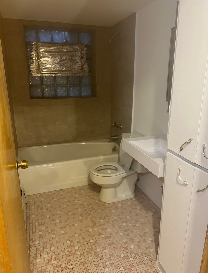 7336 39th Street, Lyons, IL 60534