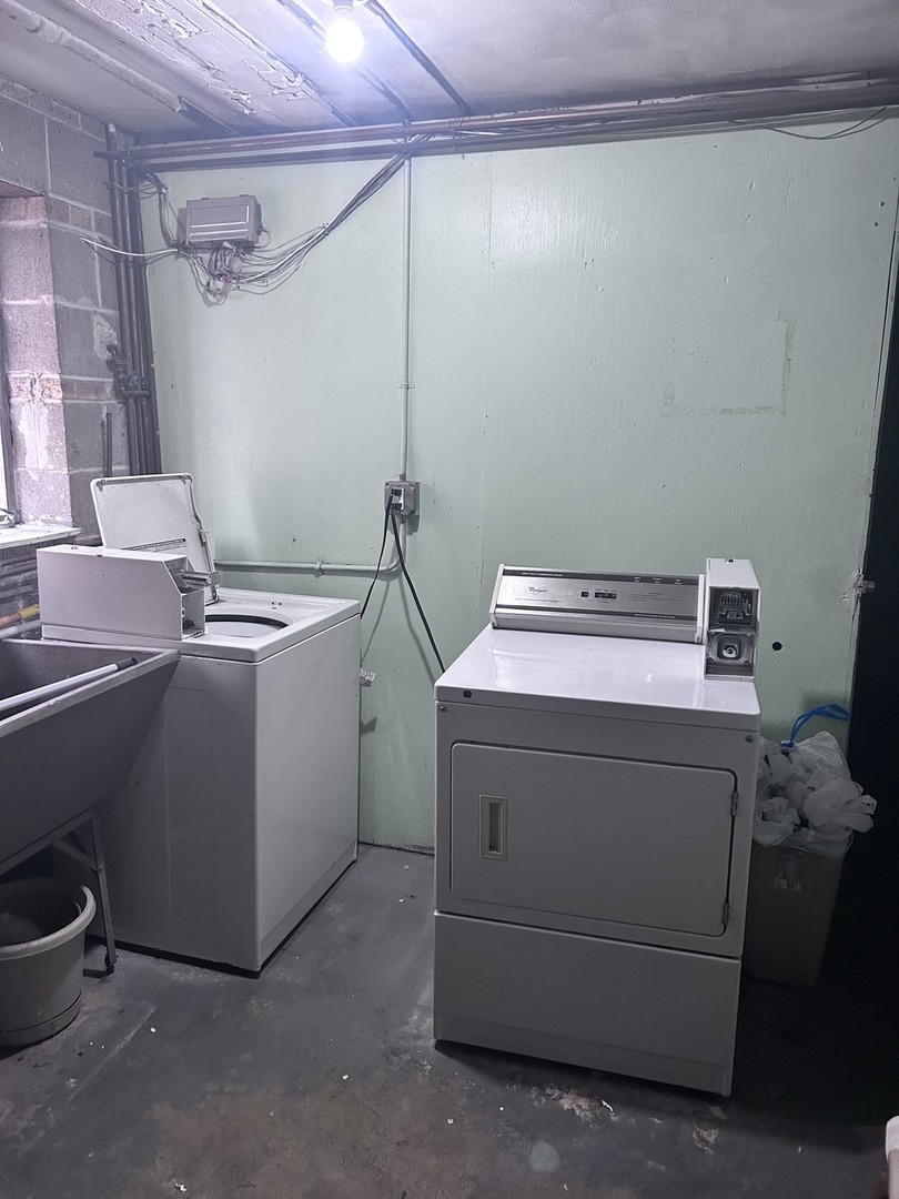 7336 39th Street, Lyons, IL 60534