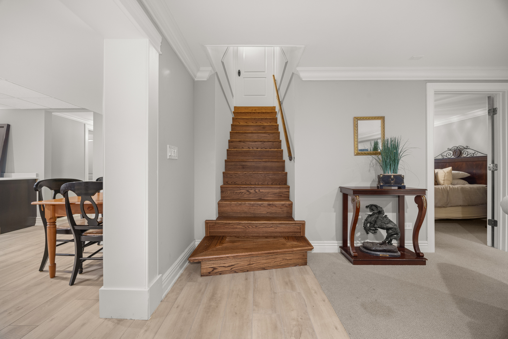 404 Caesar Drive, Barrington Hills, IL 60010