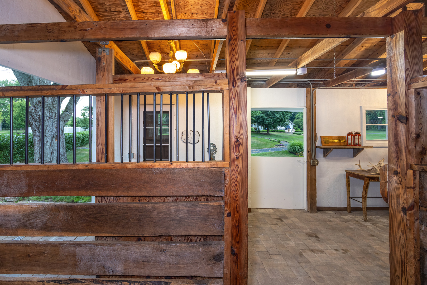 404 Caesar Drive, Barrington Hills, IL 60010