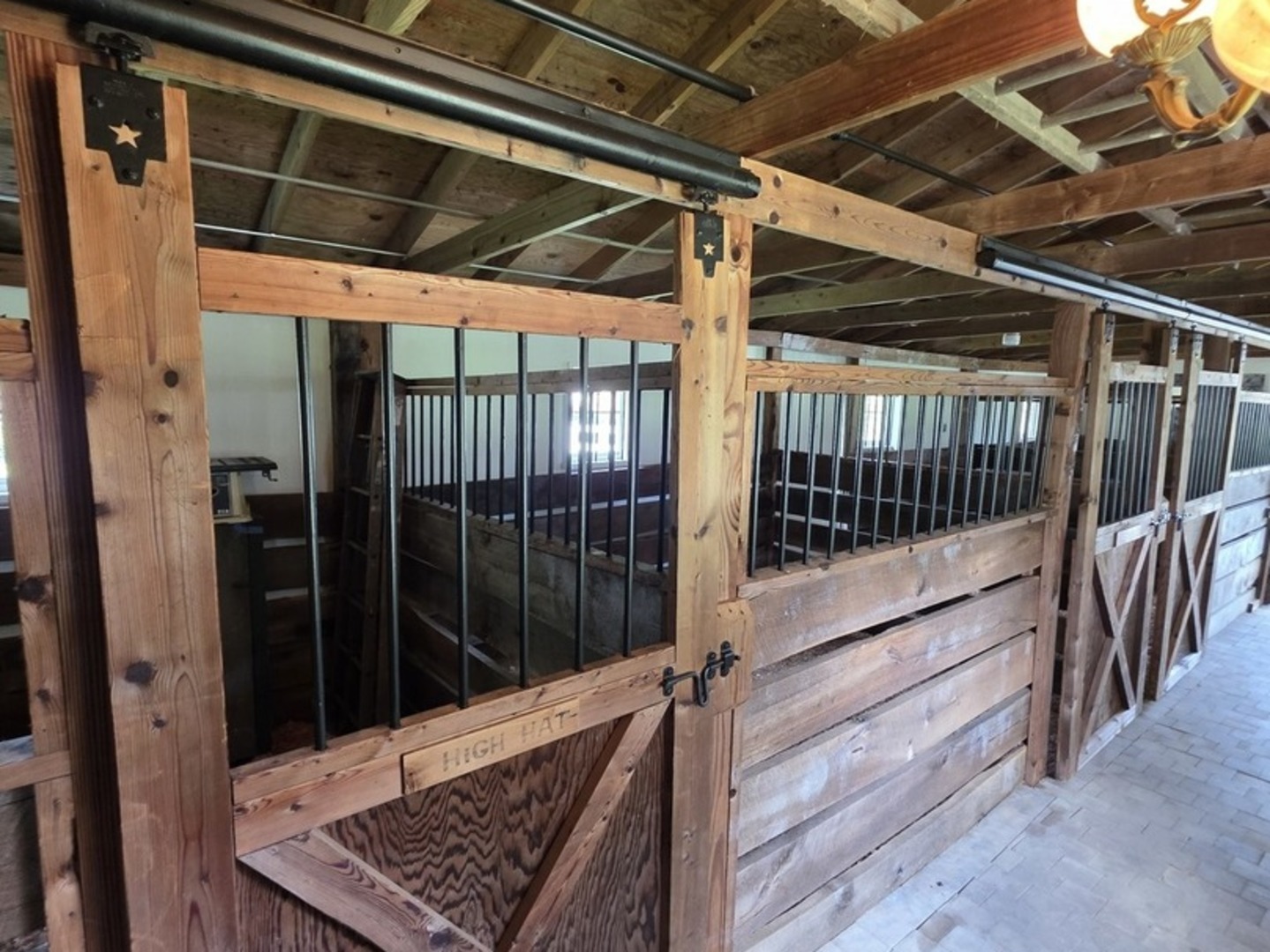 404 Caesar Drive, Barrington Hills, IL 60010