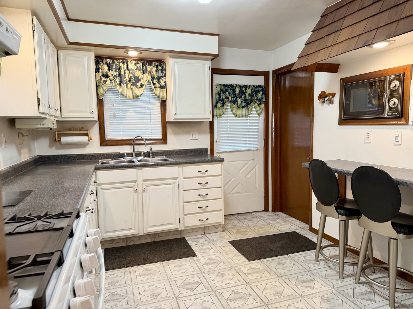 1445 Pickwick Street, Ottawa, IL 61350