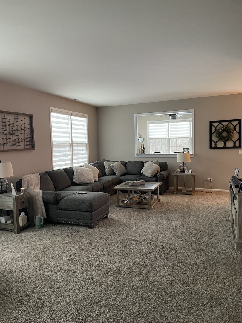 17004 Geneva Lane, Lockport, IL 60441