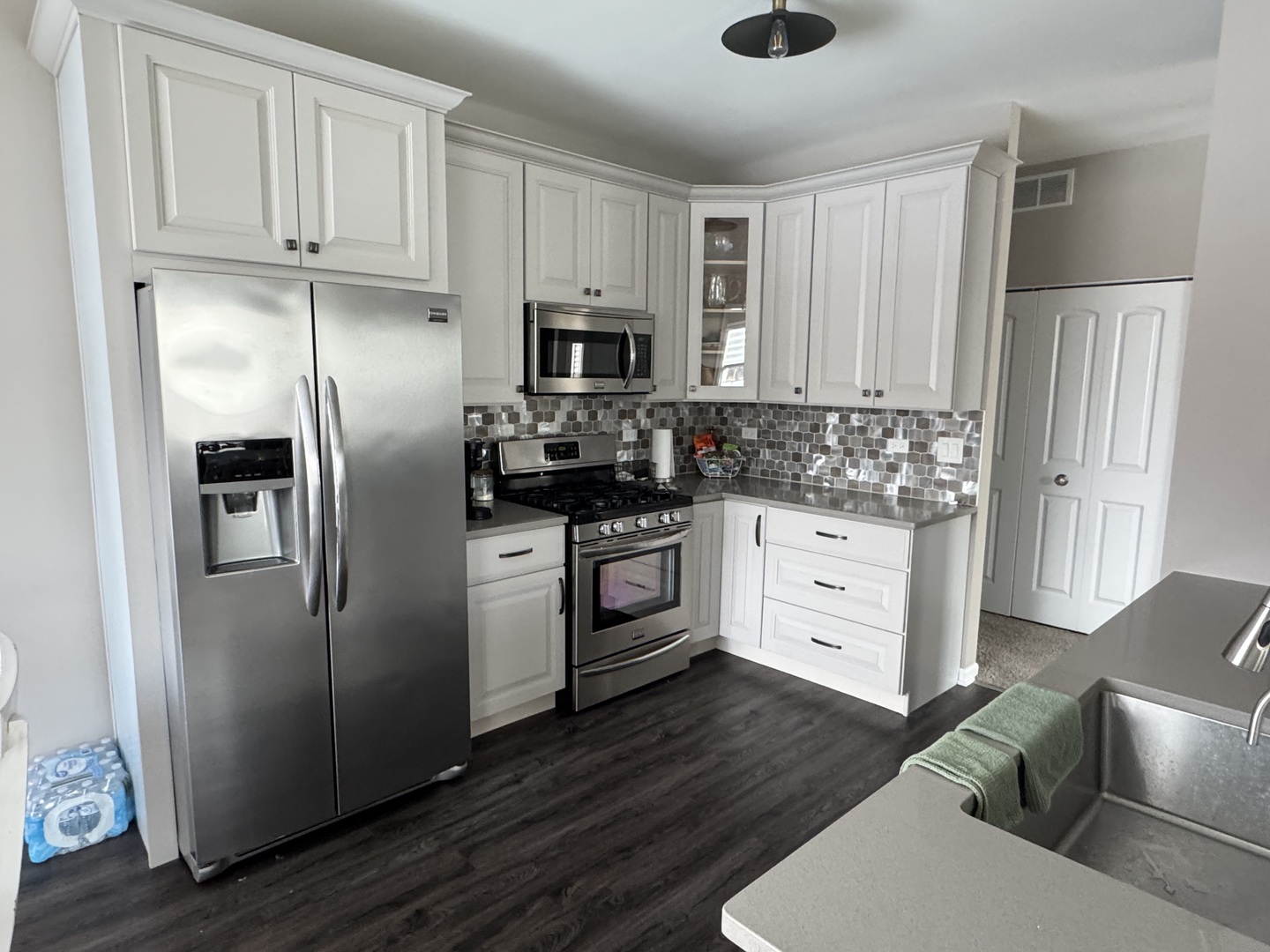 17004 Geneva Lane, Lockport, IL 60441