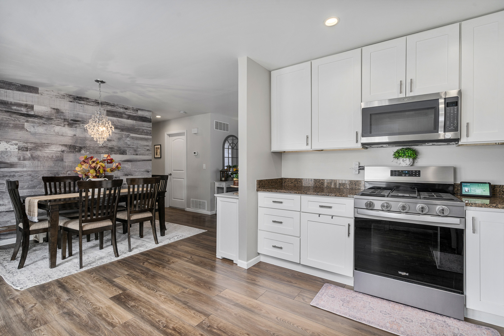 224 Kedvale Court, Bolingbrook, IL 60440