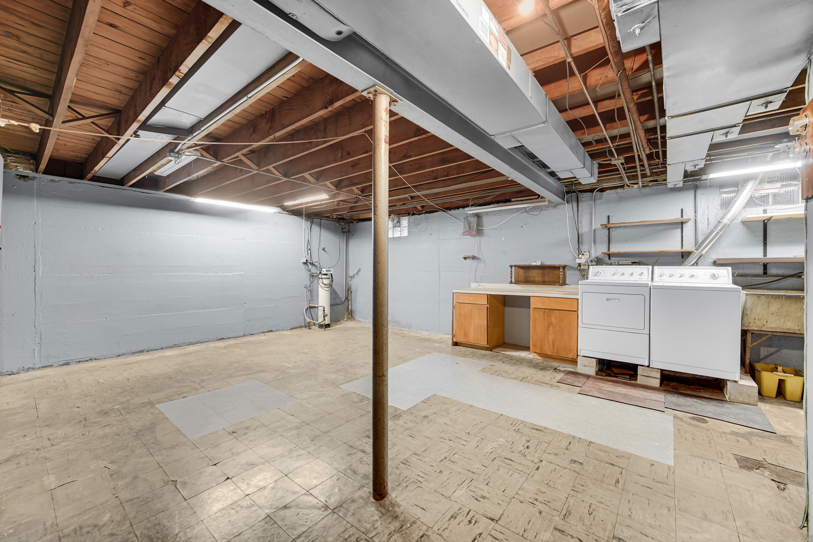 7050 N Keating Avenue, Lincolnwood, IL 60712