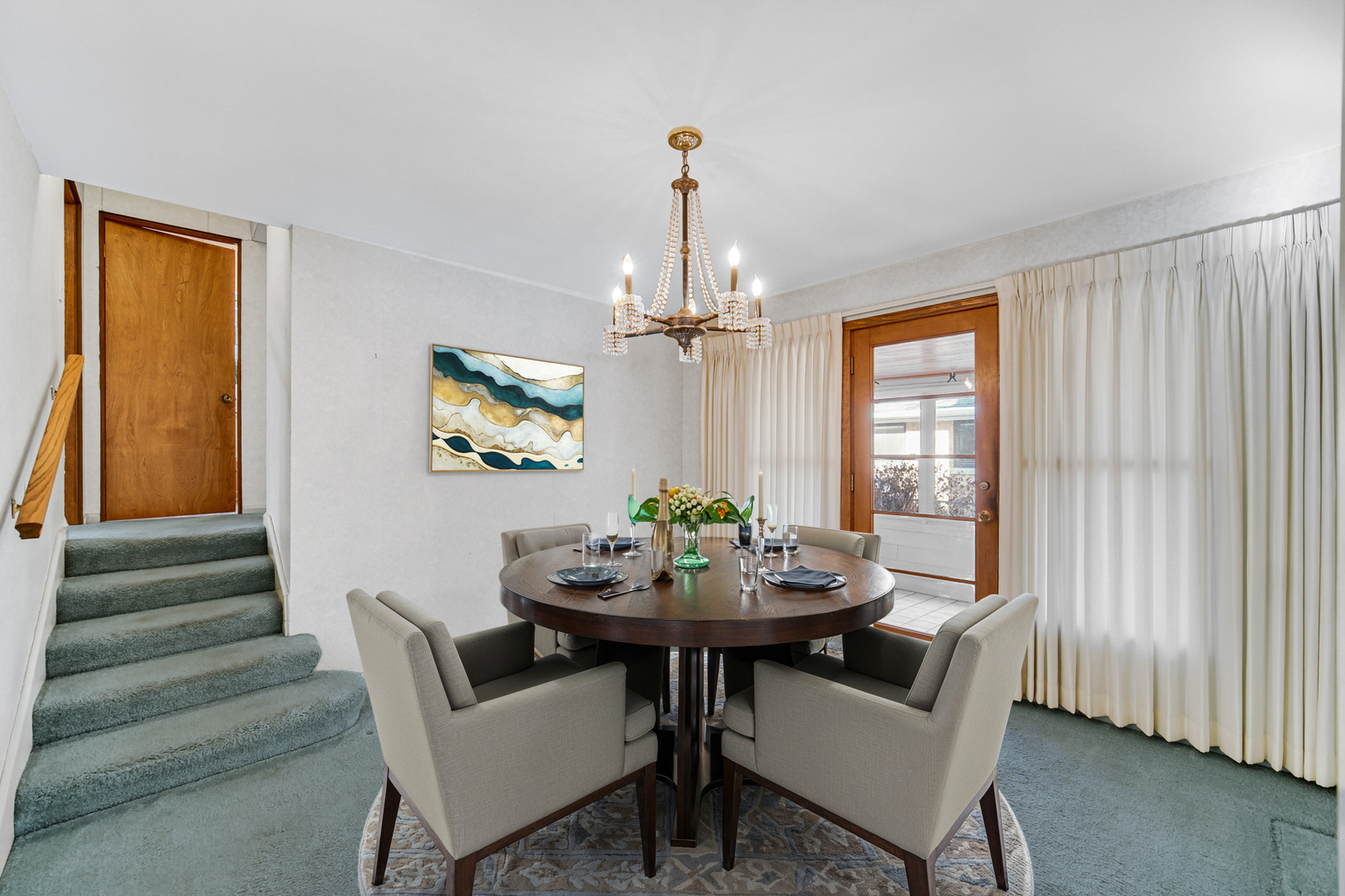 7050 N Keating Avenue, Lincolnwood, IL 60712