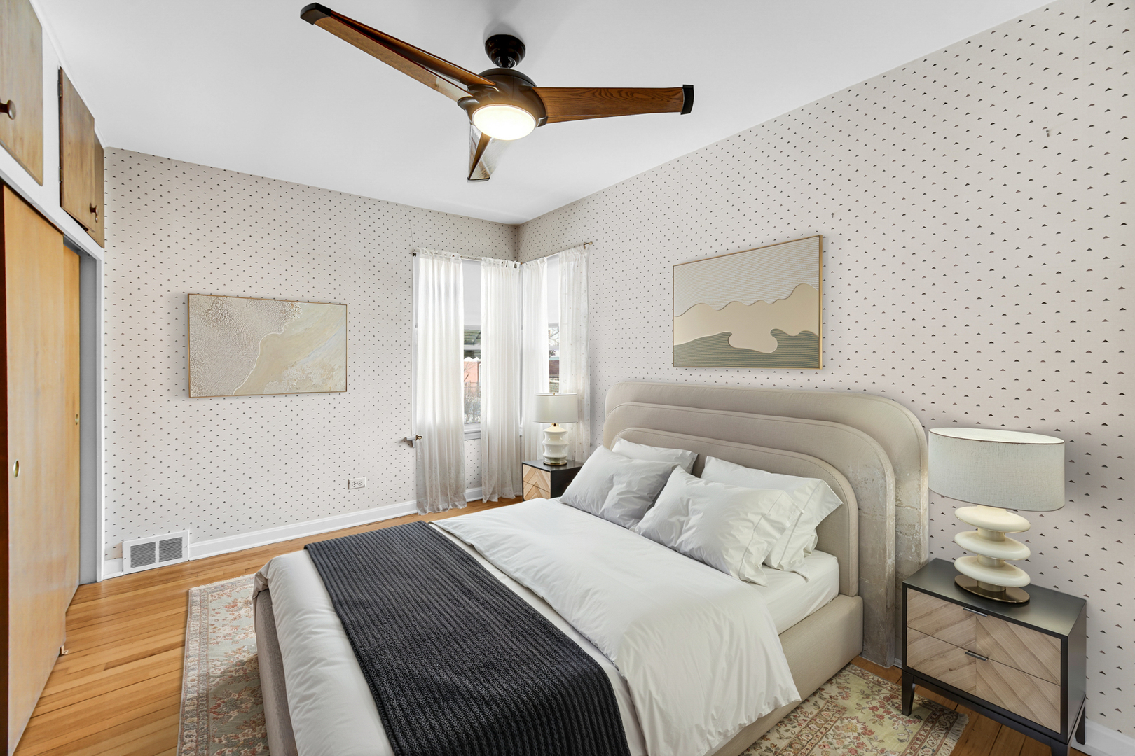 7050 N Keating Avenue, Lincolnwood, IL 60712