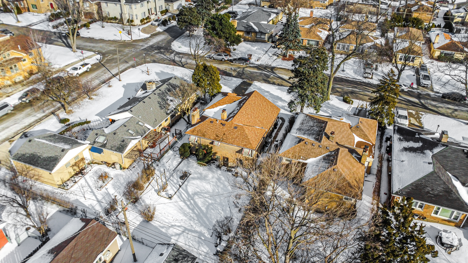 7050 N Keating Avenue, Lincolnwood, IL 60712