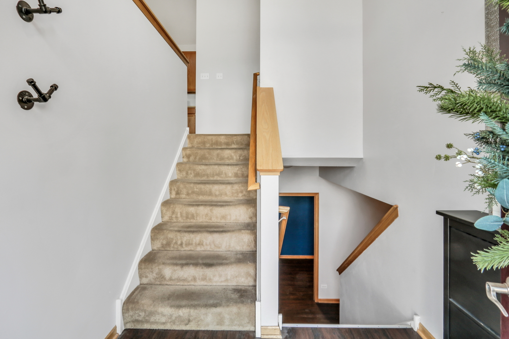 1491 W Sedgewood Court, Round Lake, IL 60073