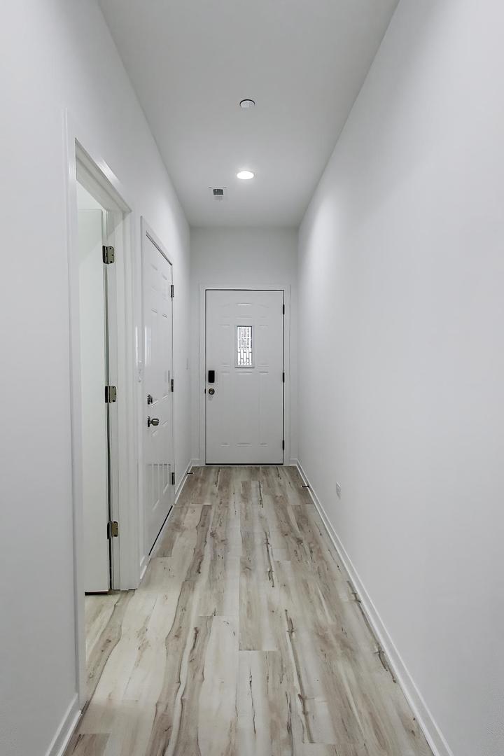 1234 Gillespie Lane #1234, Yorkville, IL 60560