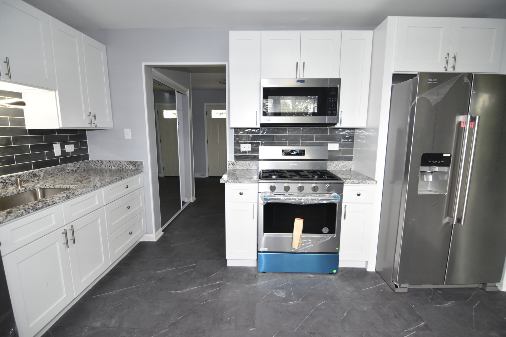 6125 Sunflower Drive, Matteson, IL 60443