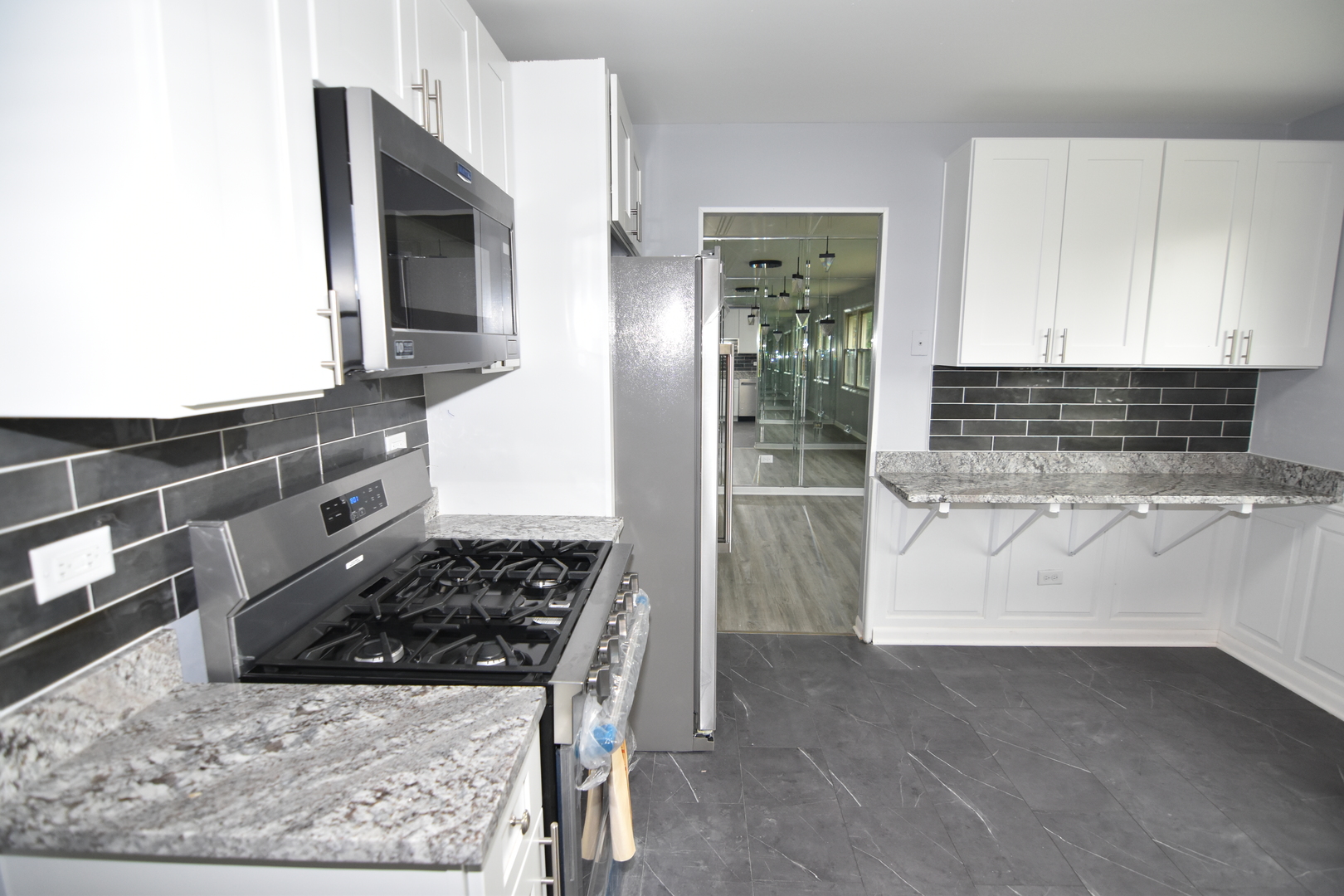 6125 Sunflower Drive, Matteson, IL 60443