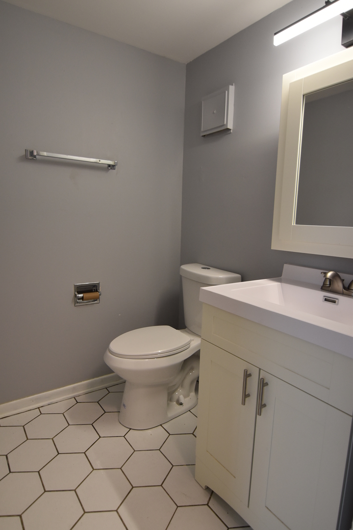 6125 Sunflower Drive, Matteson, IL 60443