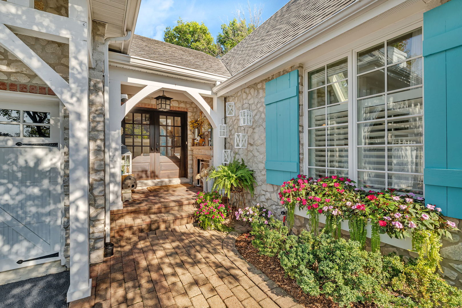 719 Stonebridge Road, Frankfort, IL 60423