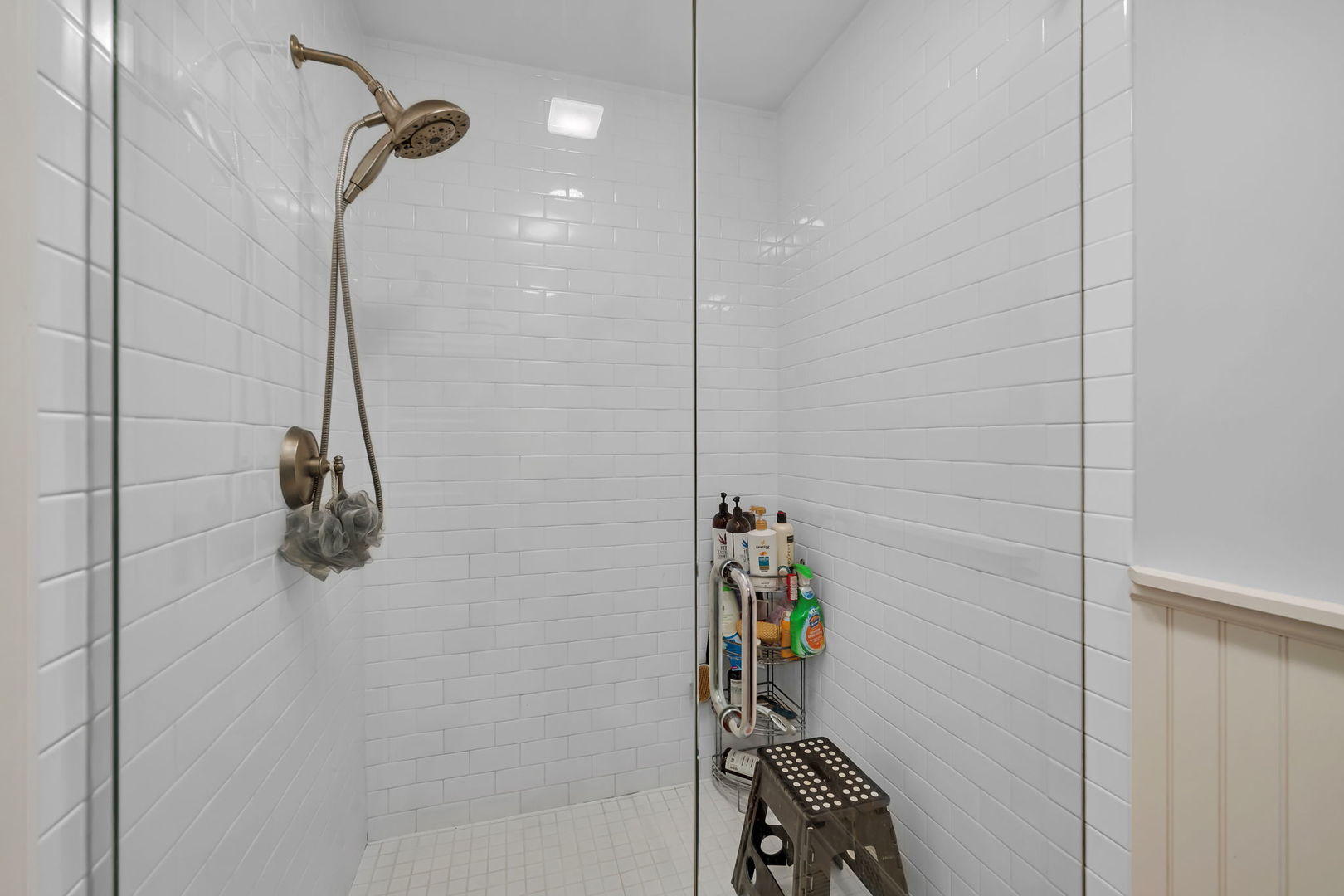 719 Stonebridge Road, Frankfort, IL 60423