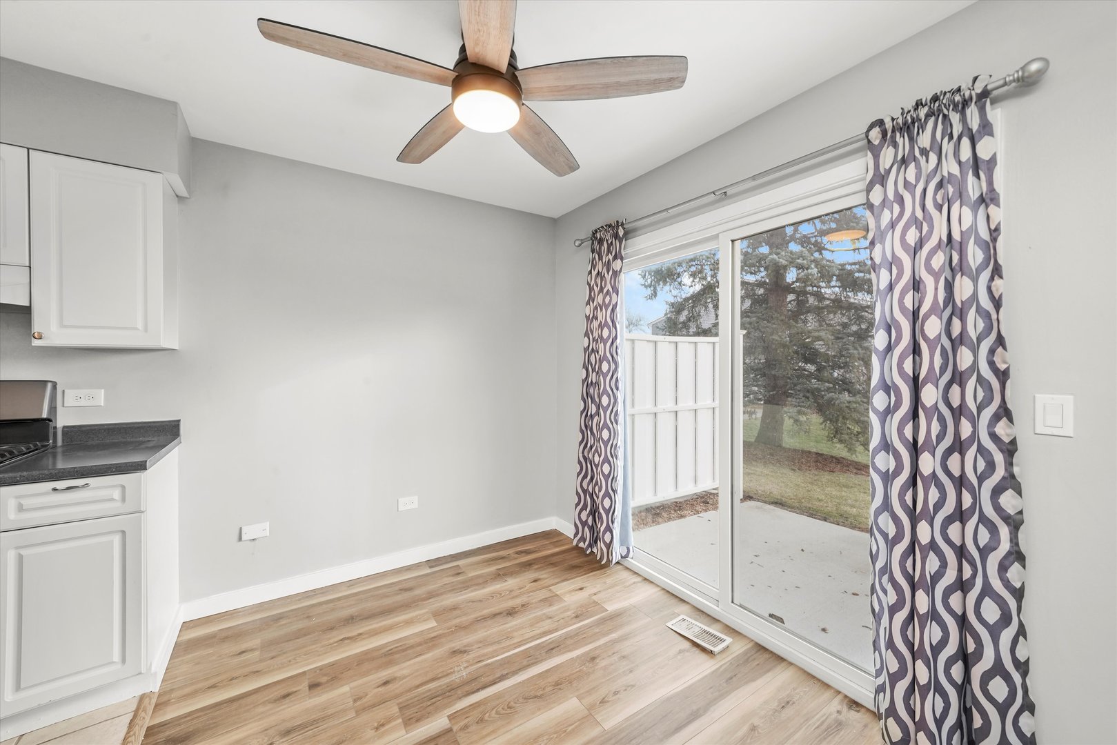 1033 Glouchester Harbor #3602, Schaumburg, IL 60193