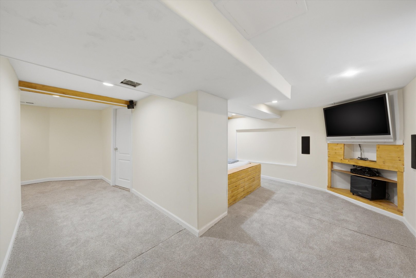 17201 Oak Park Avenue, Tinley Park, IL 60477