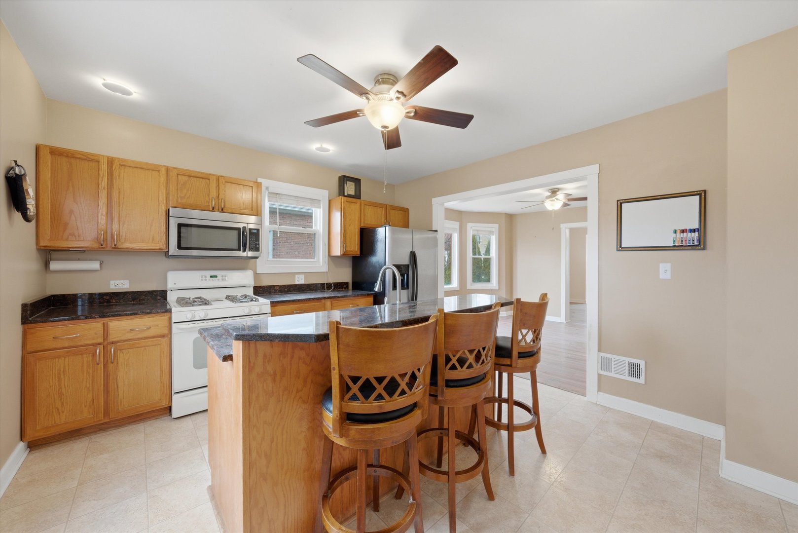 17201 Oak Park Avenue, Tinley Park, IL 60477