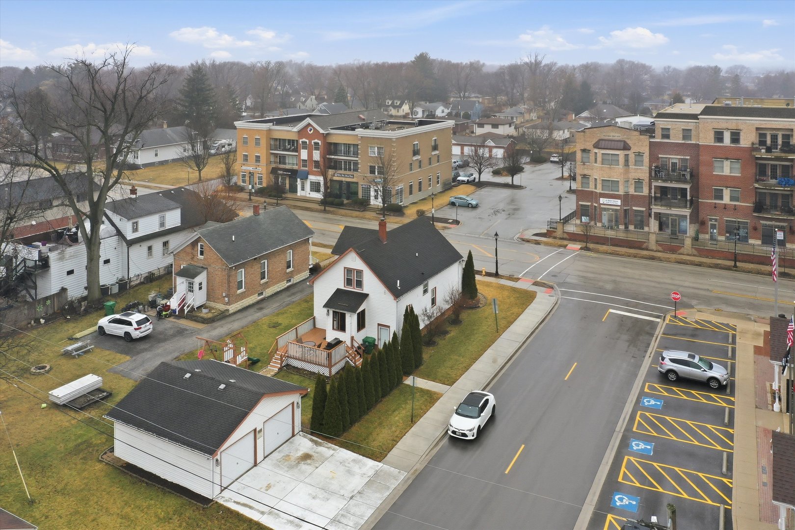 17201 Oak Park Avenue, Tinley Park, IL 60477