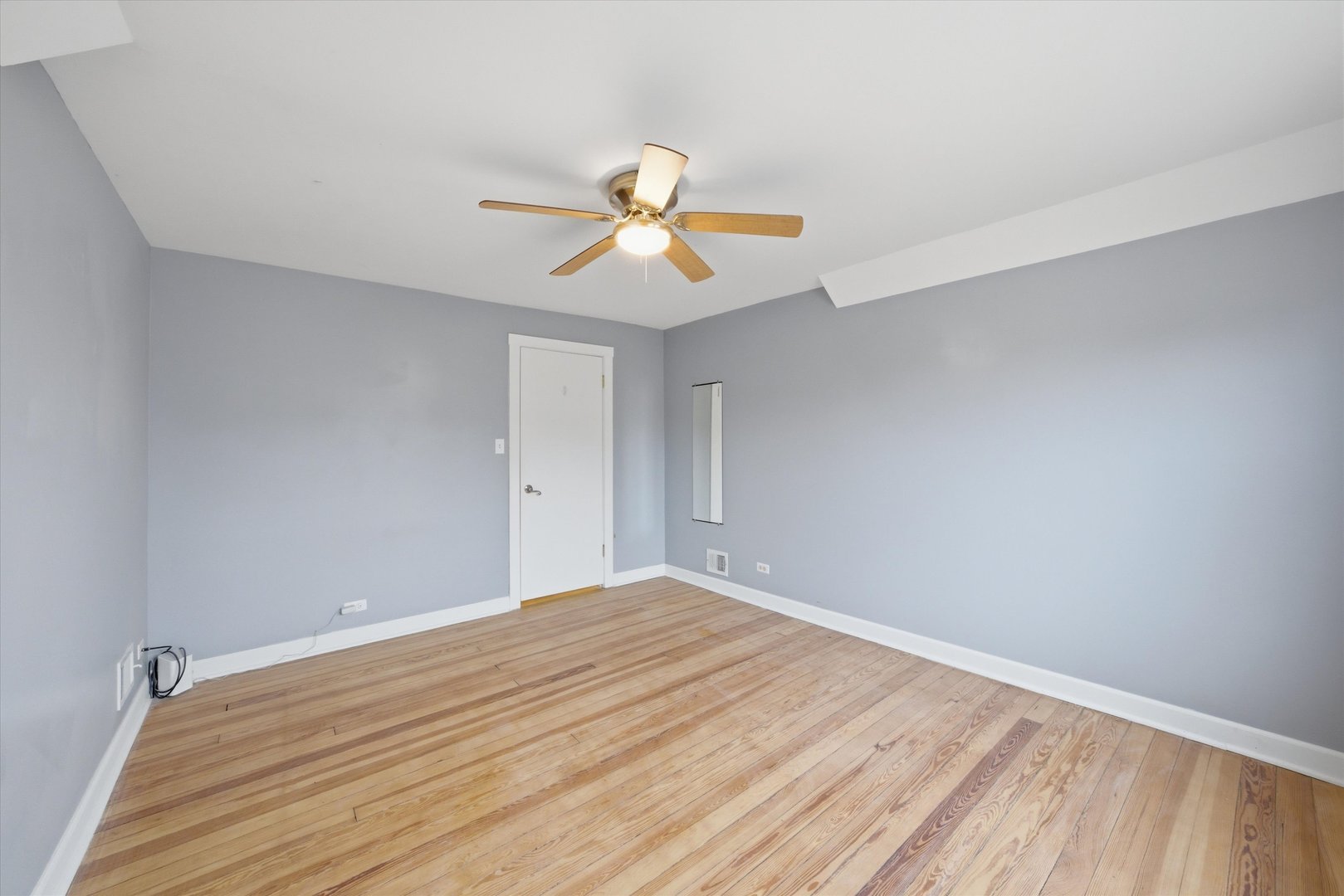 17201 Oak Park Avenue, Tinley Park, IL 60477