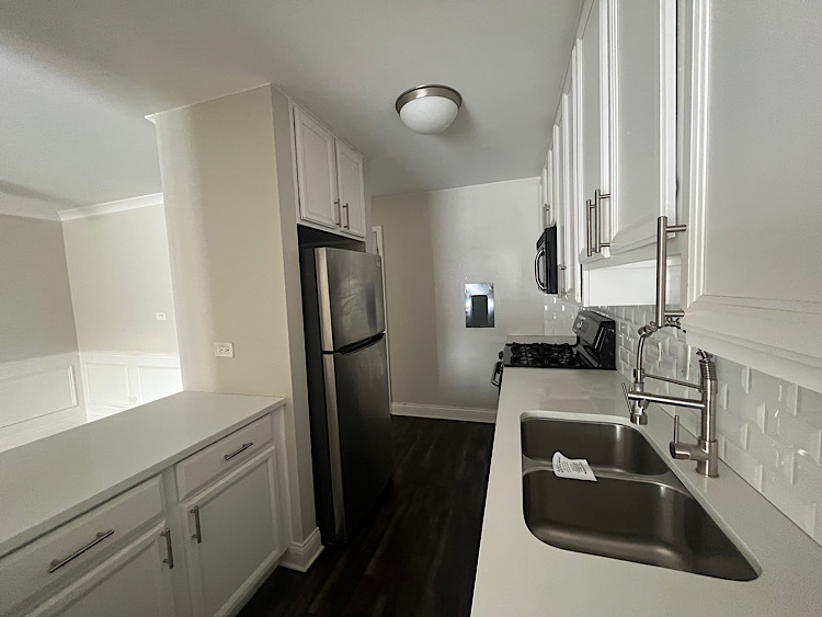 2426 N Kennicott Drive #1C, Arlington Heights, IL 60004