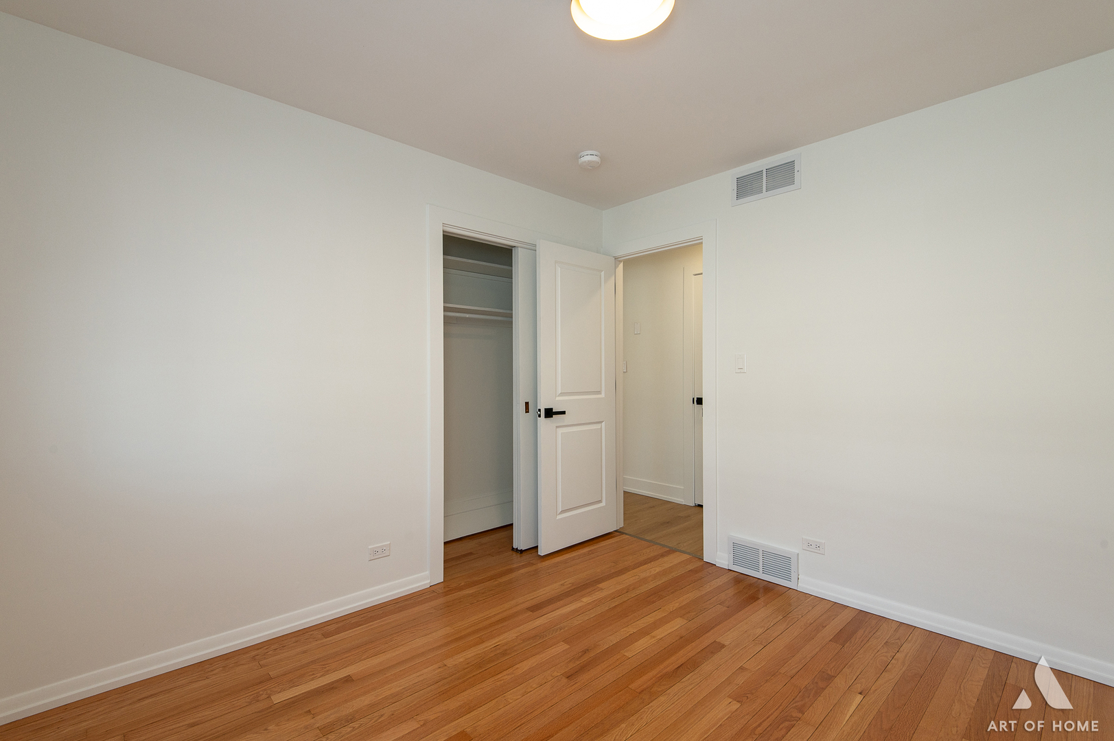 18441 Stewart Avenue, Homewood, IL 60430