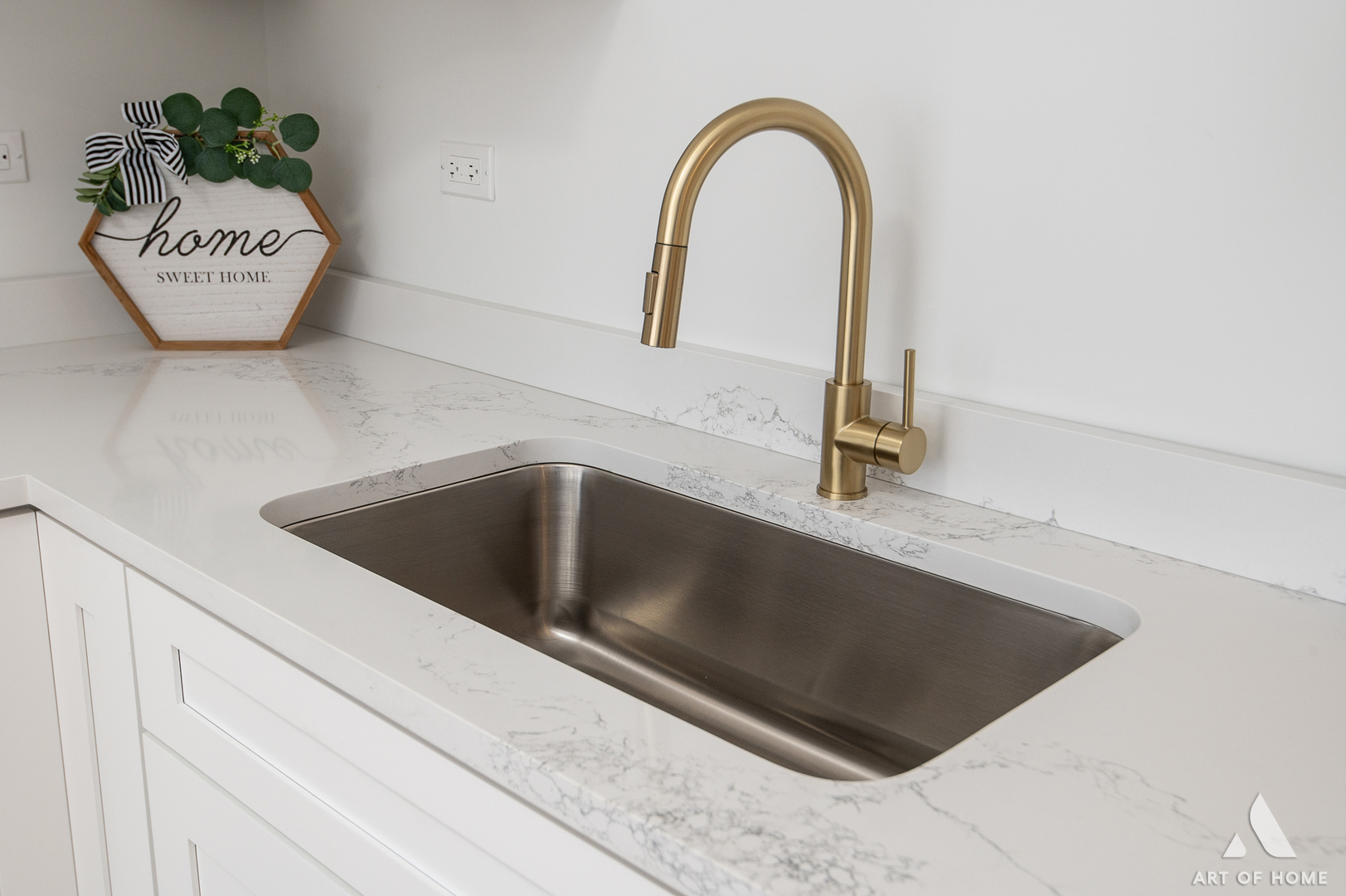 18441 Stewart Avenue, Homewood, IL 60430