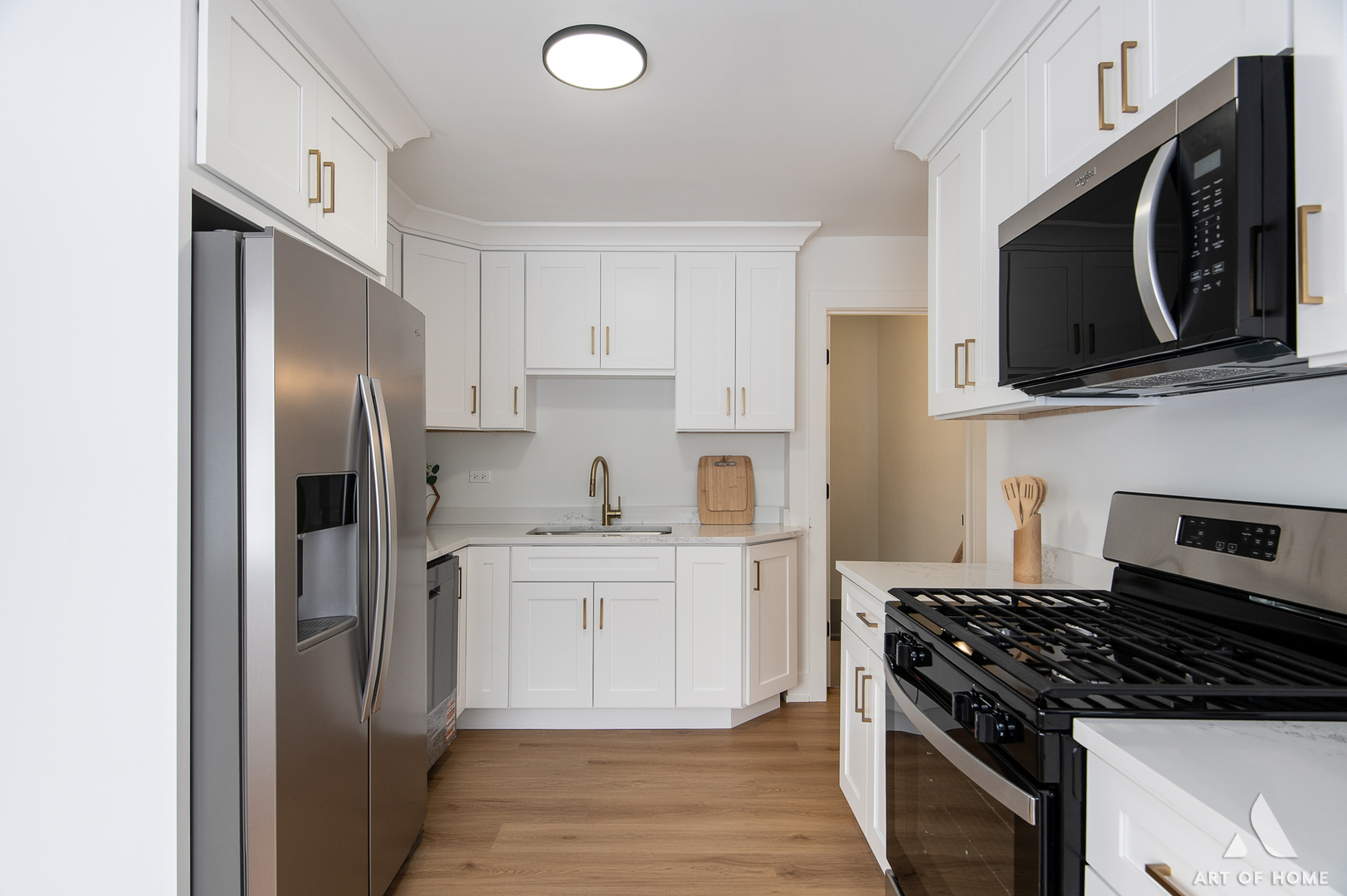 18441 Stewart Avenue, Homewood, IL 60430