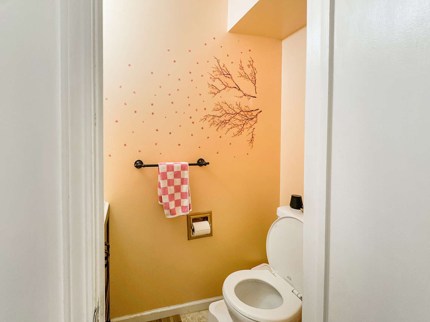 204 Inverrary Lane #204, Deerfield, IL 60015