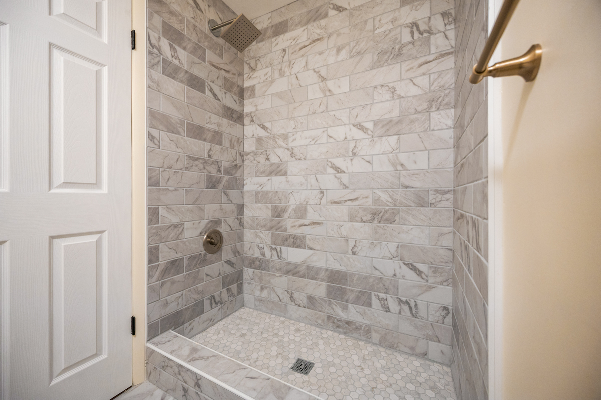 720 Wellington Avenue #117, Elk Grove Village, IL 60007