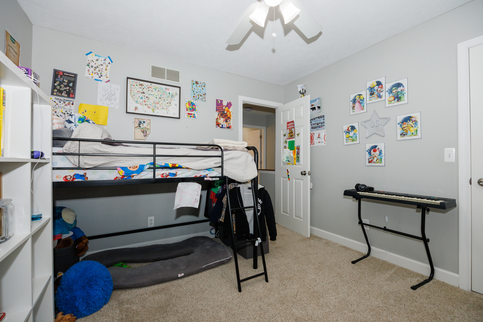 312 Clover Court, Bloomington, IL 61701