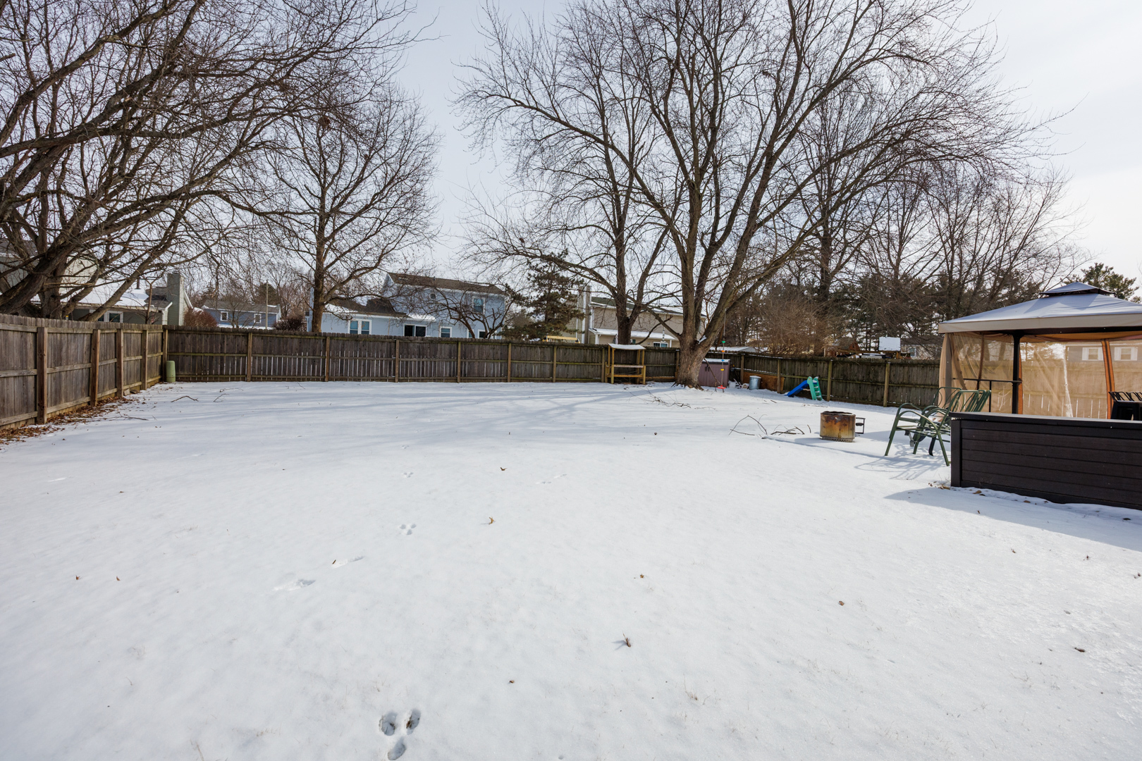 312 Clover Court, Bloomington, IL 61701