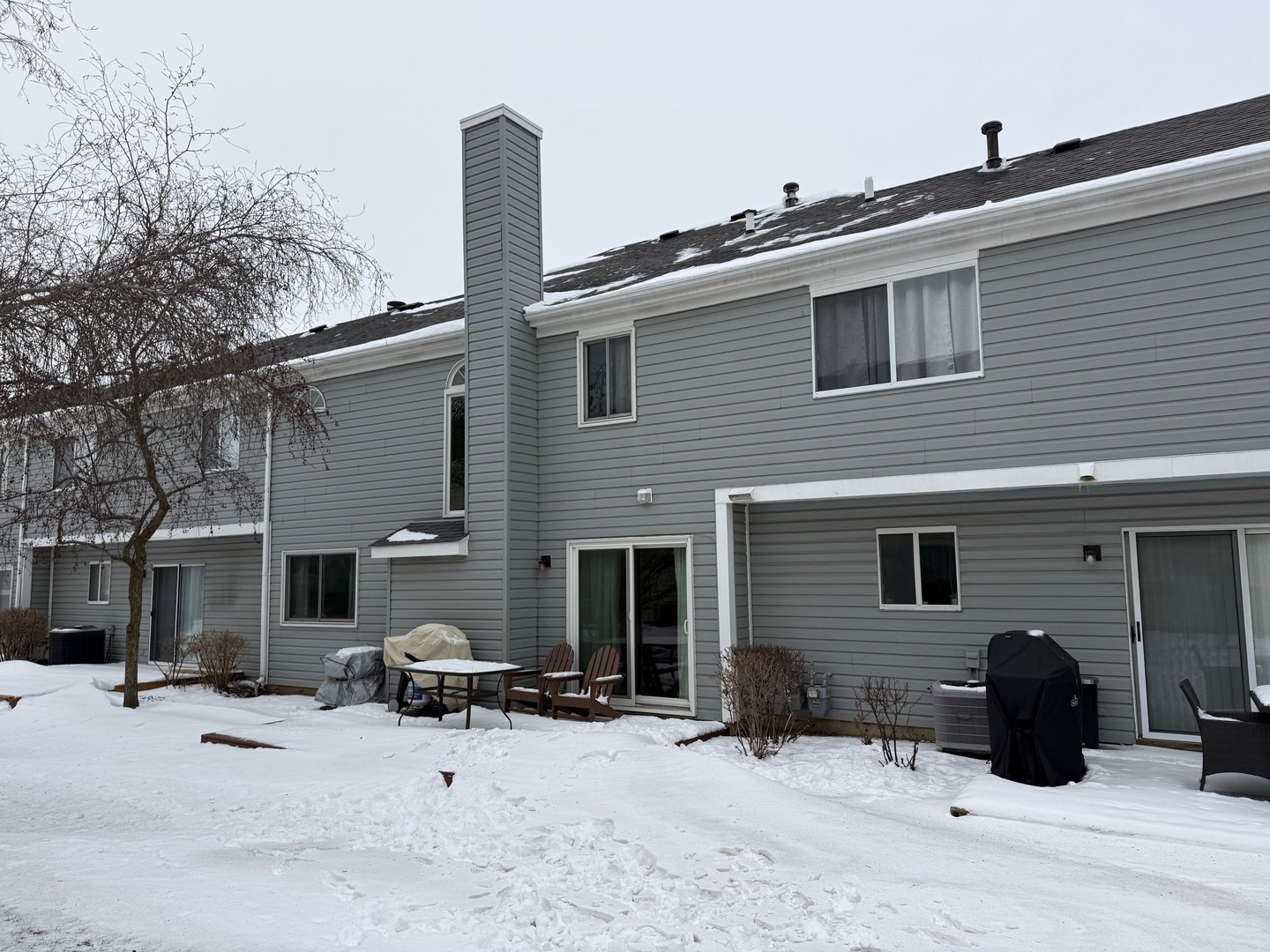 1875 Independence Court, Gurnee, IL 60031