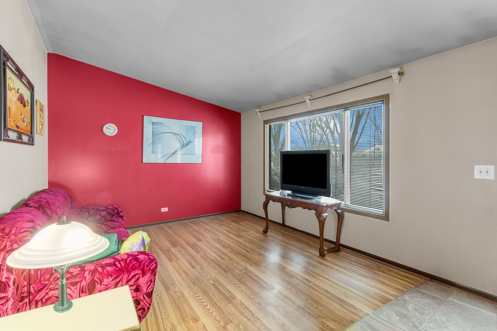 809 Thompson Avenue, Winthrop Harbor, IL 60096