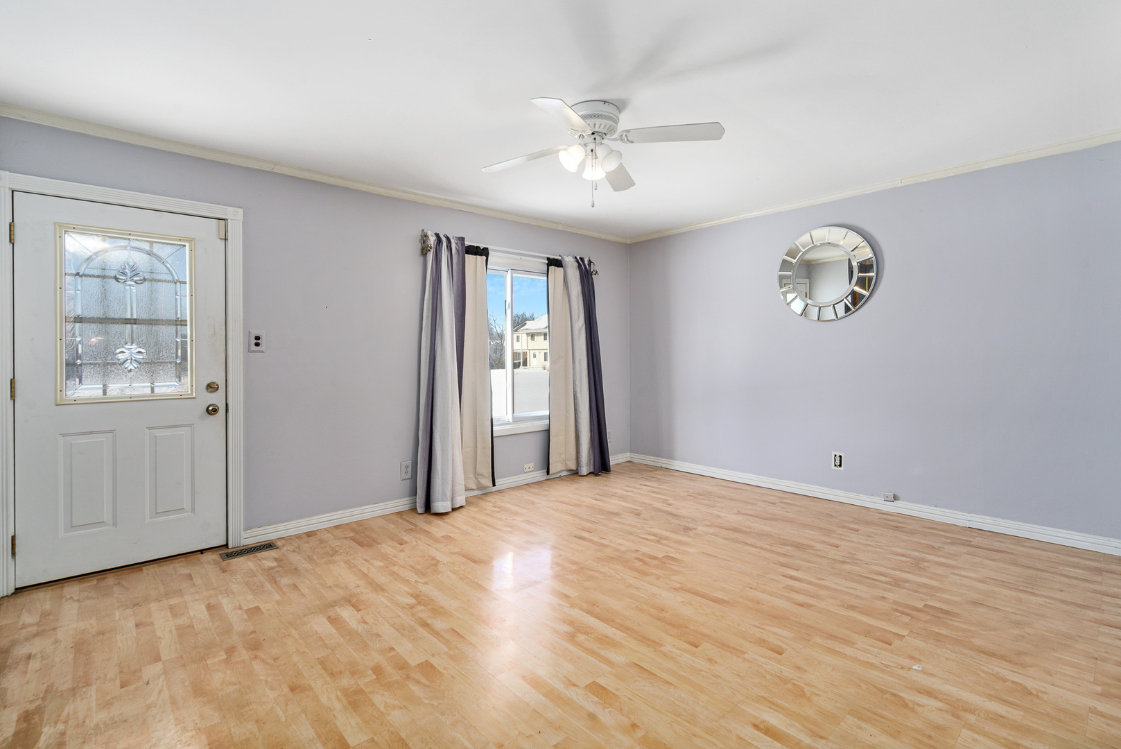 451 YORKSHIRE Square, Bolingbrook, IL 60440