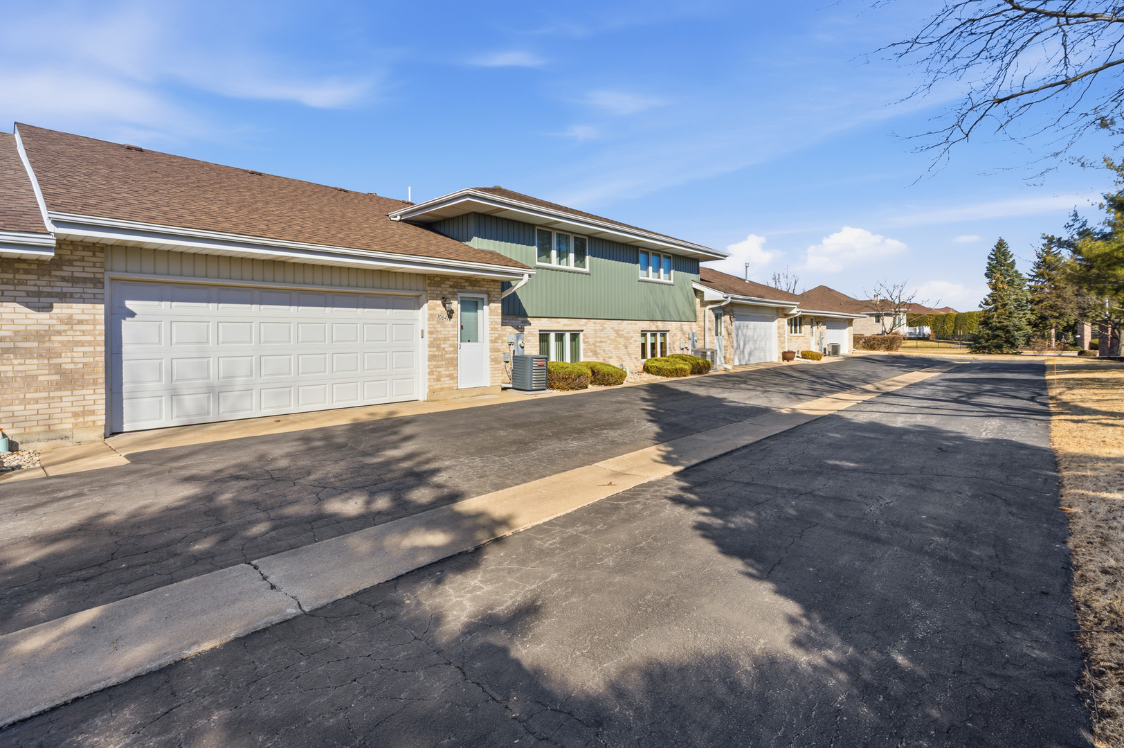 10641 Rachel Lane #3, Orland Park, IL 60467