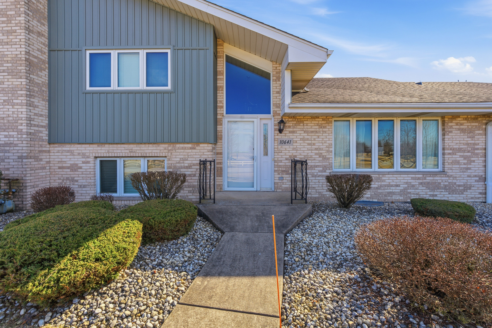 10641 Rachel Lane #3, Orland Park, IL 60467