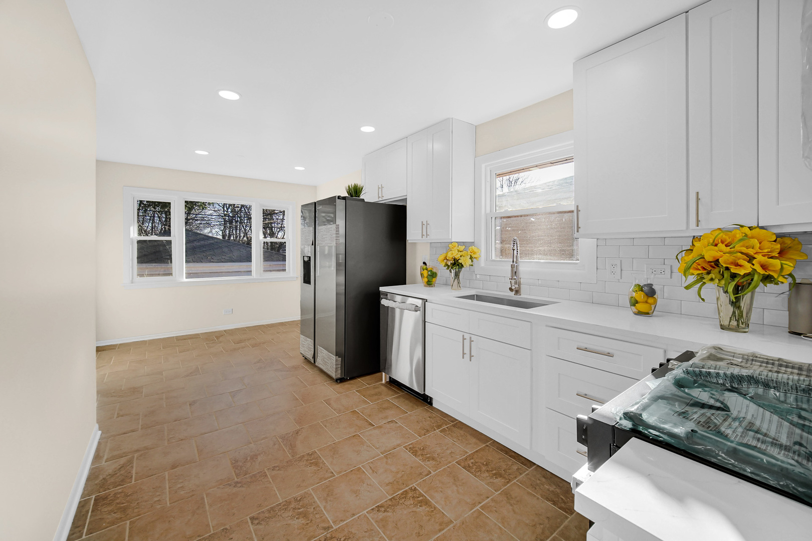 591 Paxton Avenue, Calumet City, IL 60409