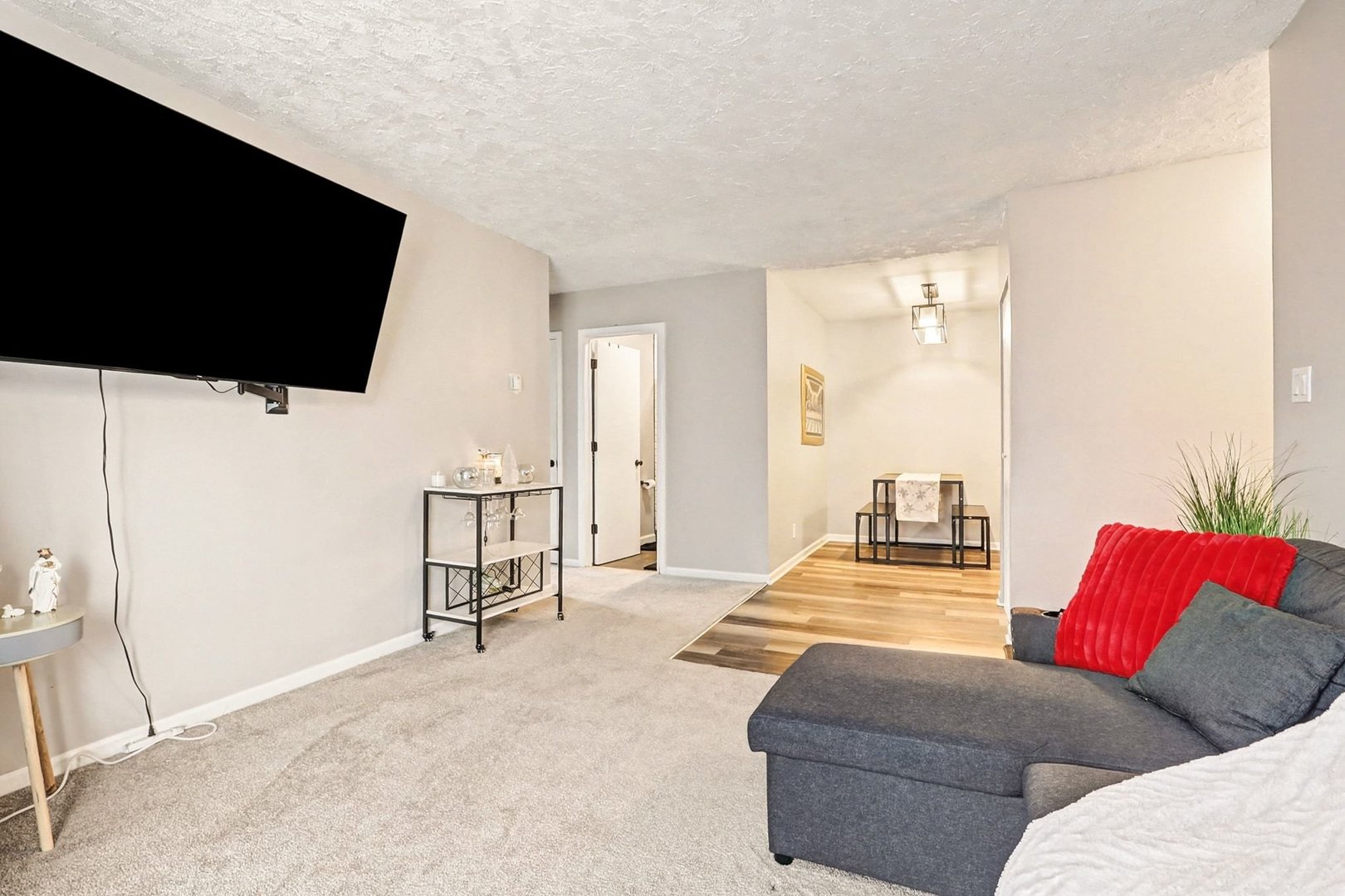 2600 Light Road #207, Oswego, IL 60543