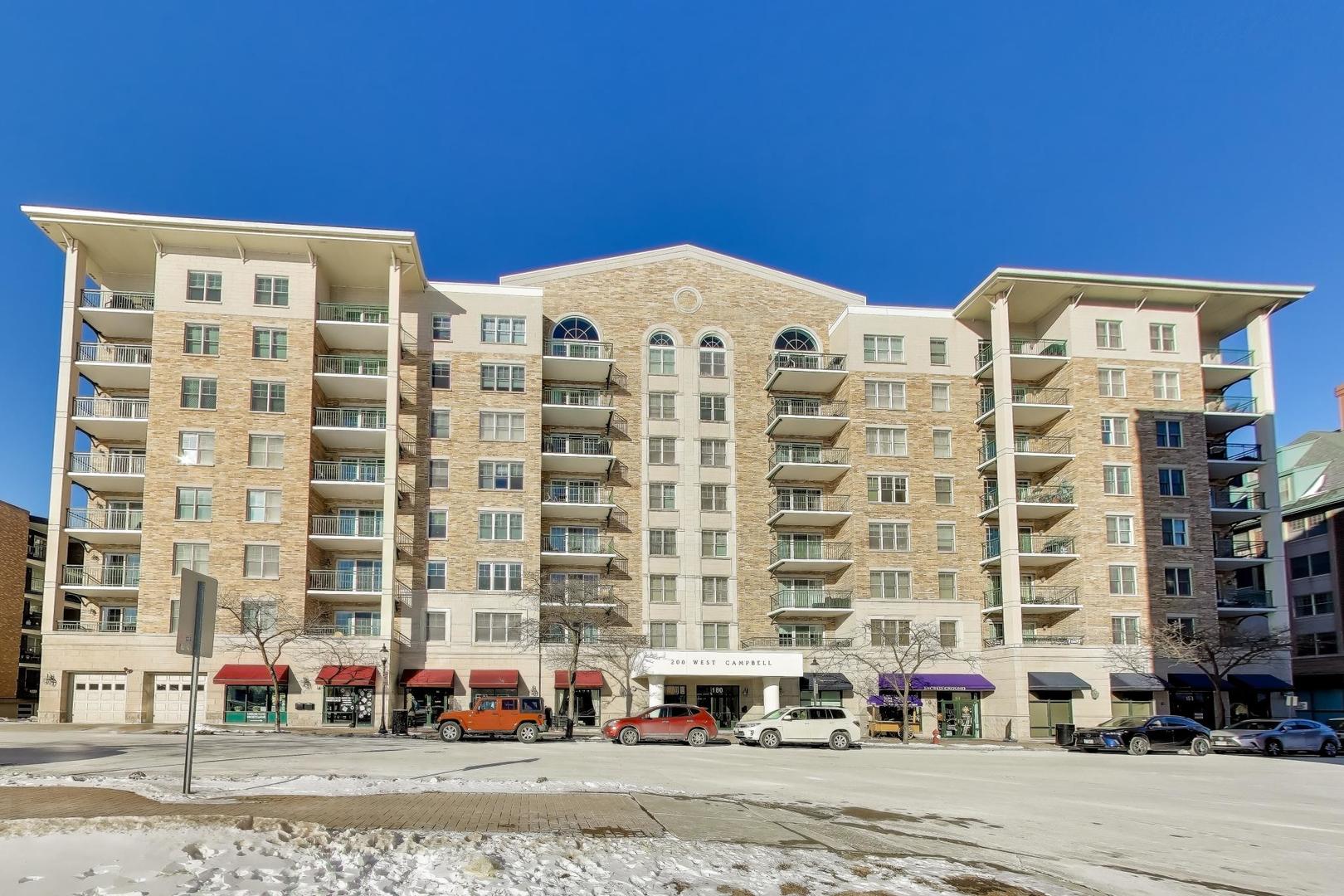 200 W Campbell Street #608, Arlington Heights, IL 60005