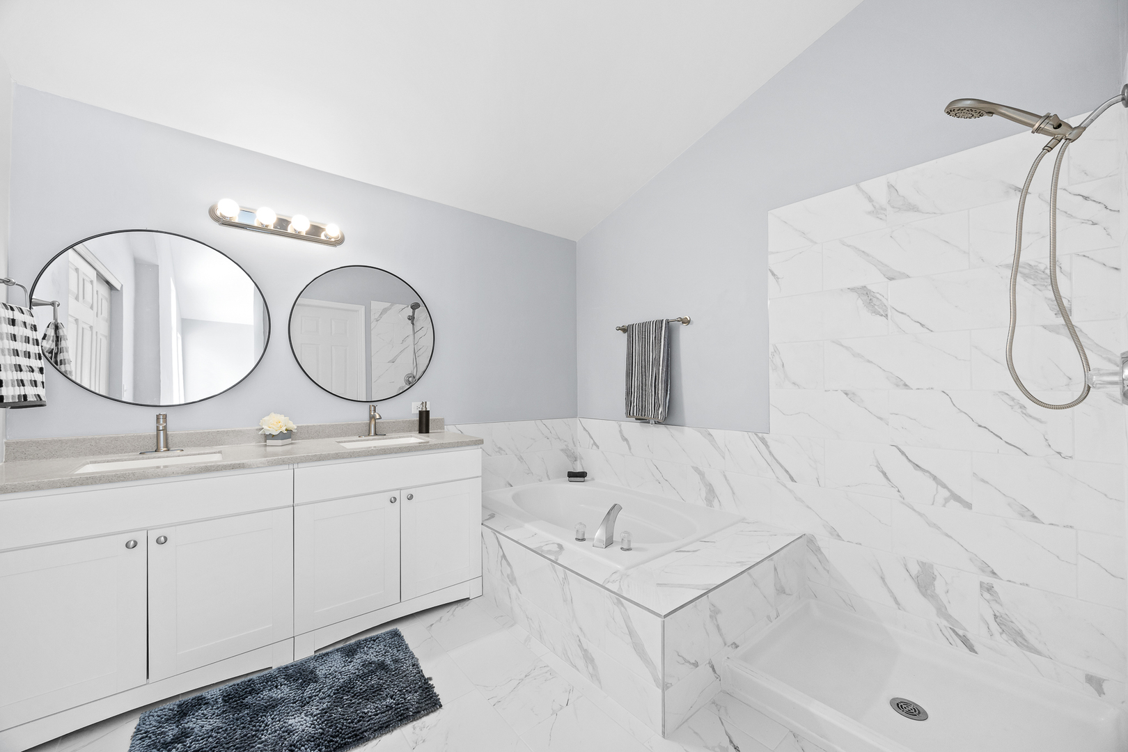 631 Kingsbrooke Crossing, Bolingbrook, IL 60440