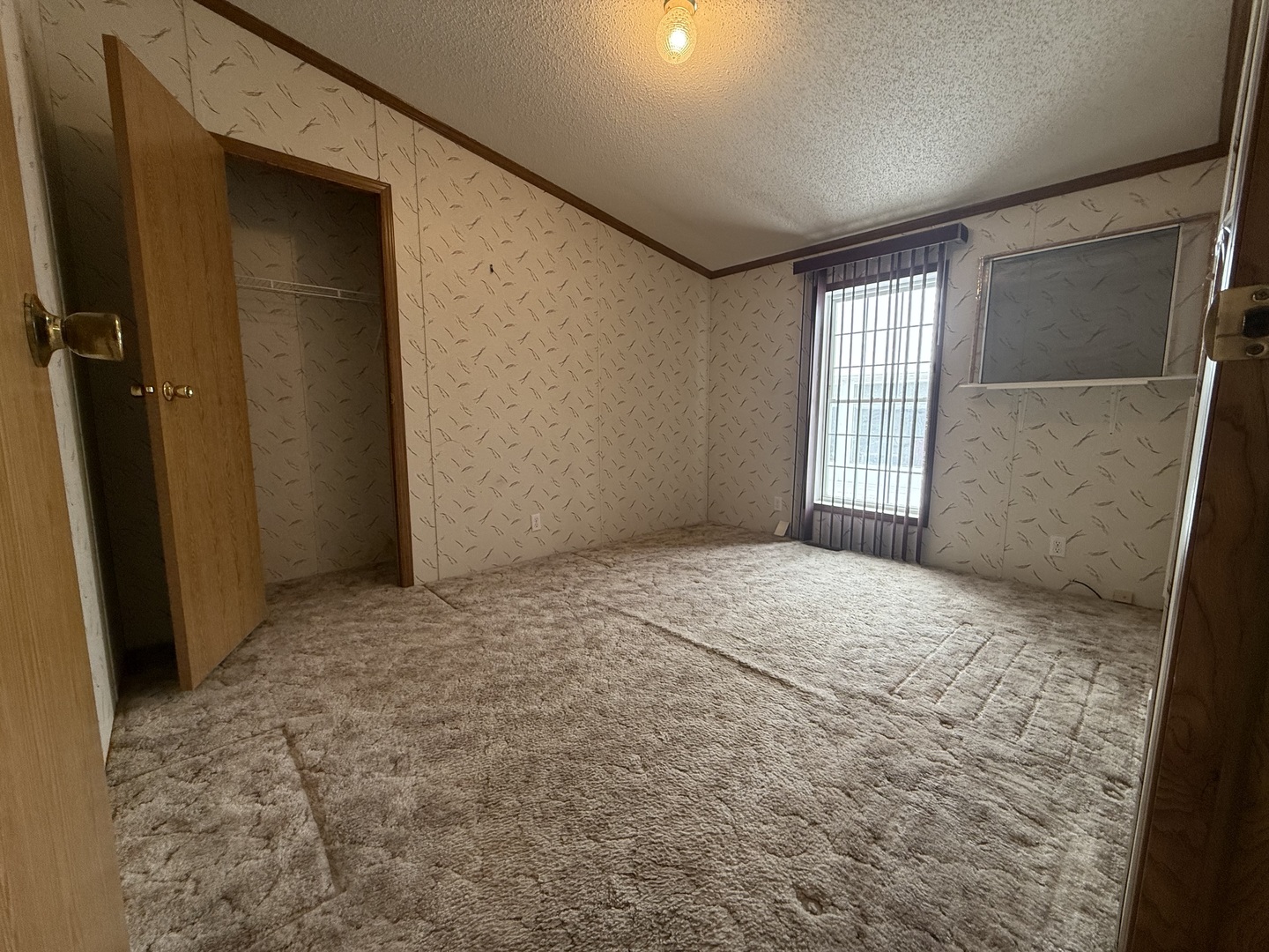 1 Cardinal Drive, Beecher, IL 60401